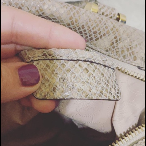 SOLD!!!!!  Michael Kors Snake print purse - Picture 6 of 7